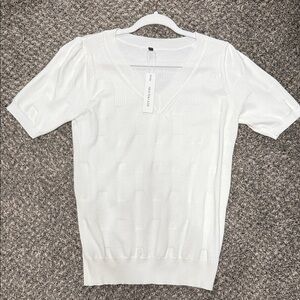 White V-Neck women’s medium Sweater